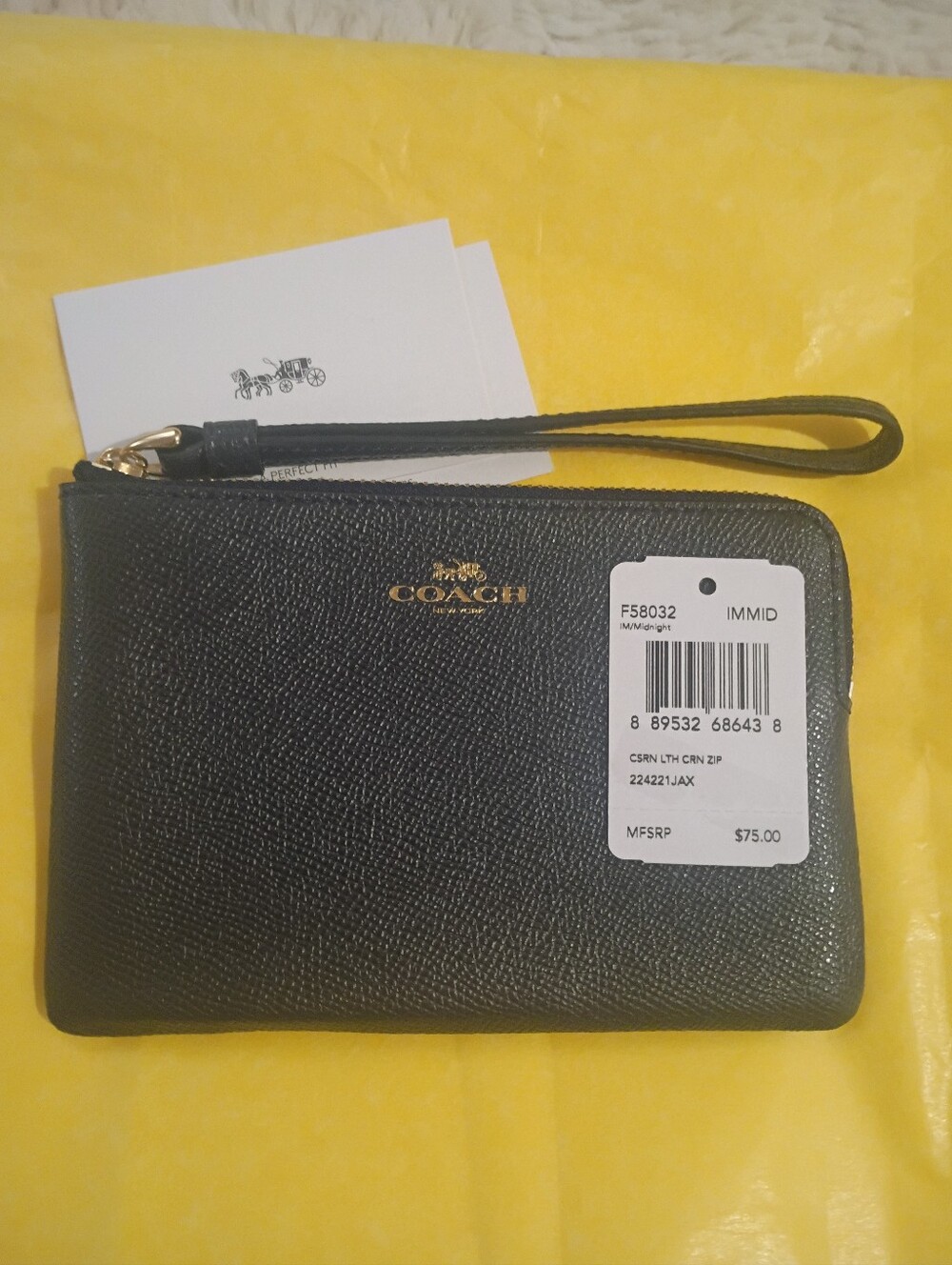 Coach Corner Zip Wristlet NWT